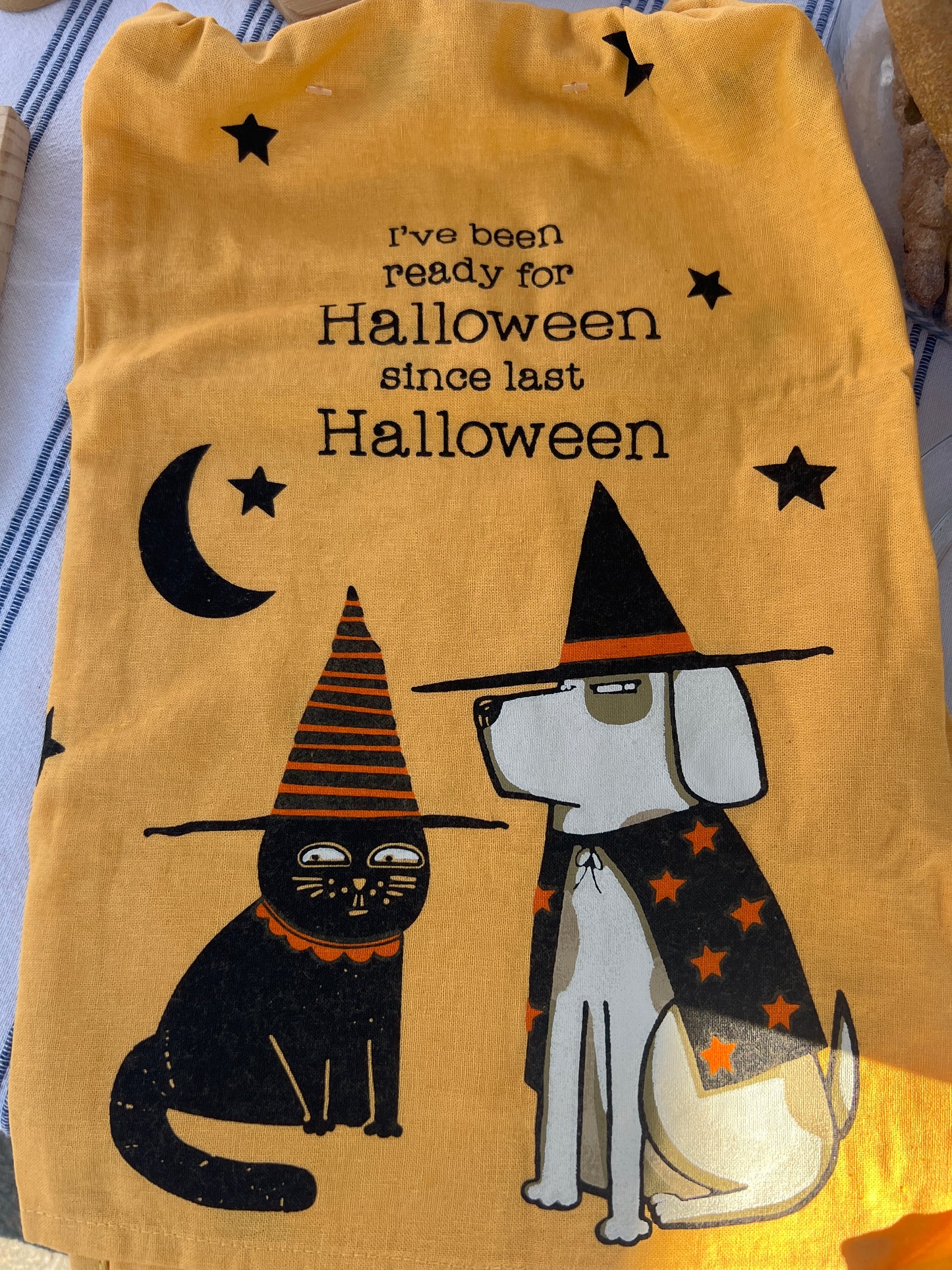 Halloween kitchen towel