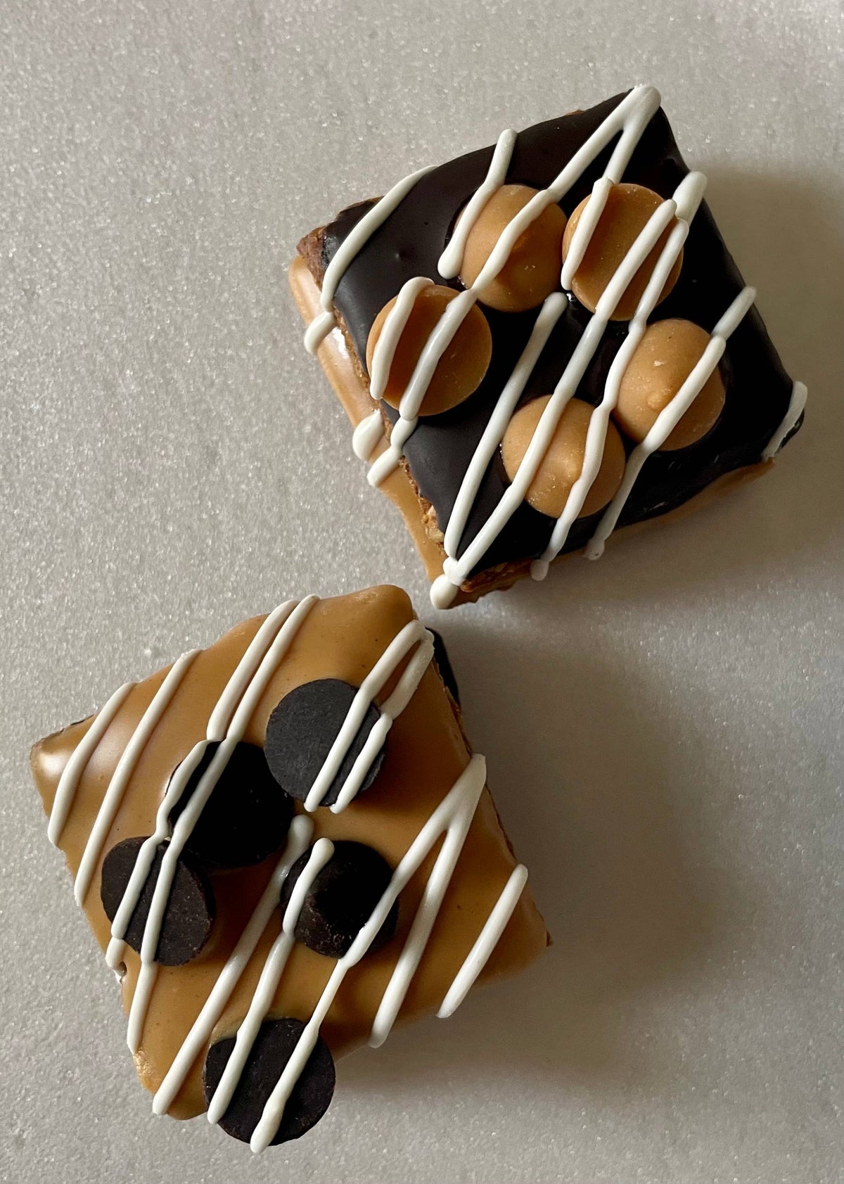 Peanut butter & Carob chip dog treat truffles